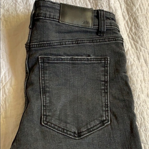 Black Ripped Jeans - Picture 4 of 5